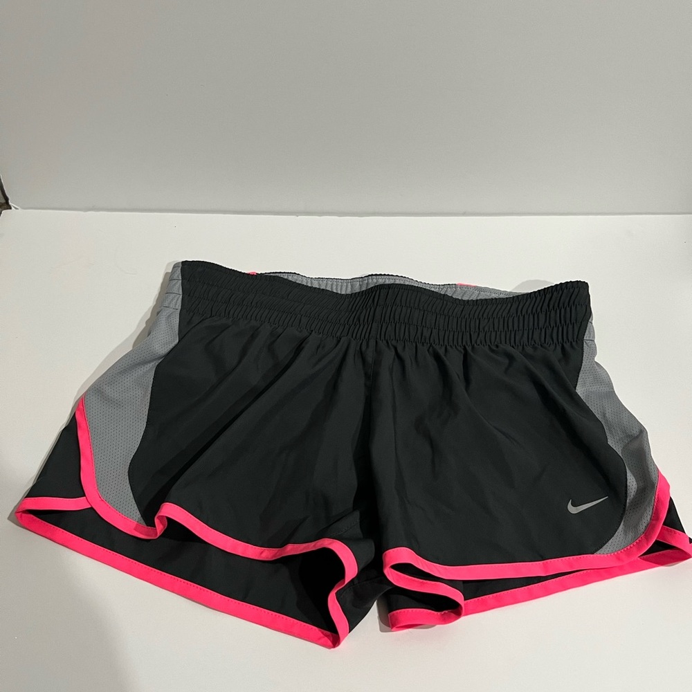 Nike Shorts, Size M